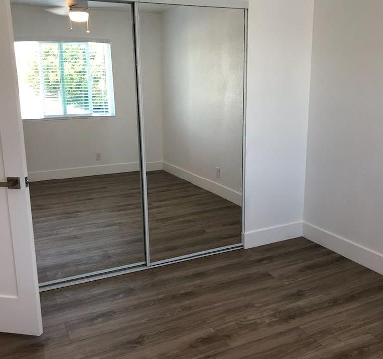 1st image of 399 Zenith St #4