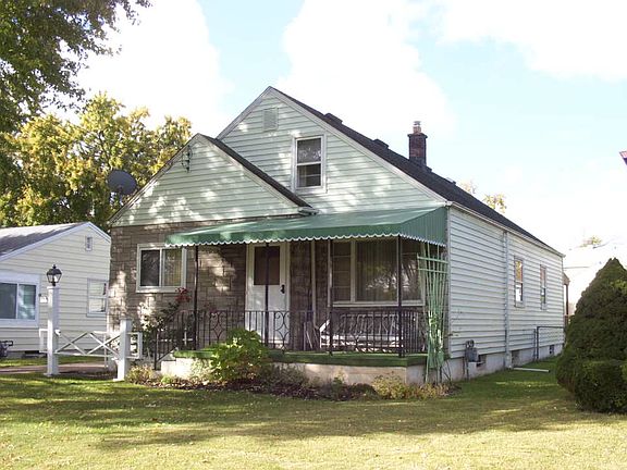 2nd image of 3810 Deveaux St