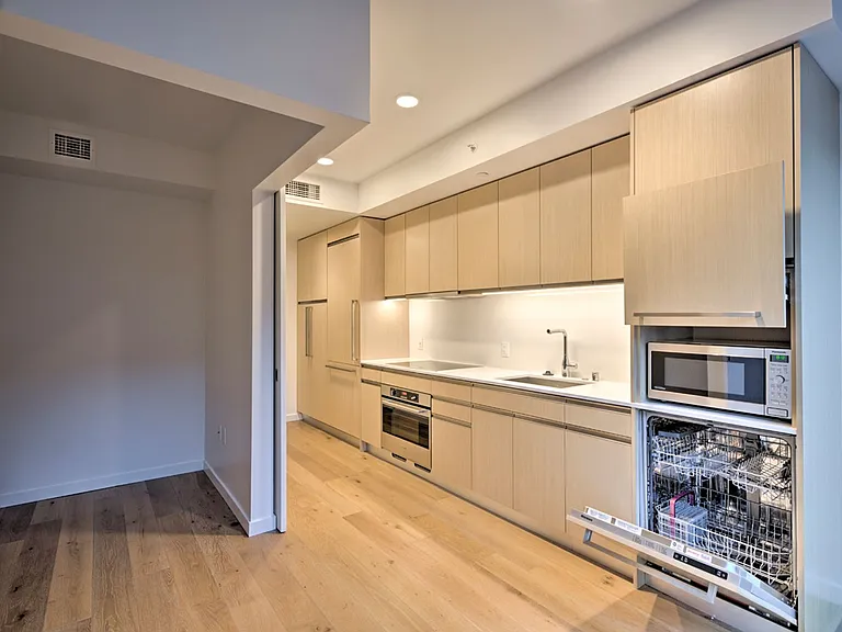 1808 Minor Ave #1210 — Photo 8