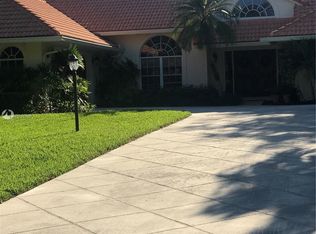 6627 Wood Lake Rd, Jupiter, FL 33458