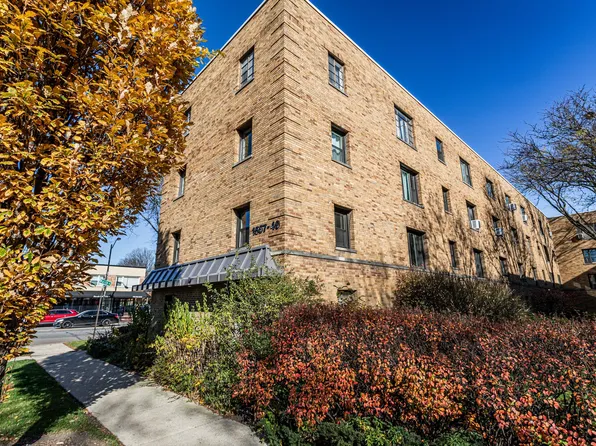 1557 Monroe Ave #1D, River Forest, IL 60305