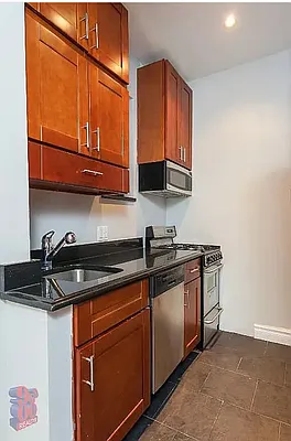 Rented by REAL New York | media 10