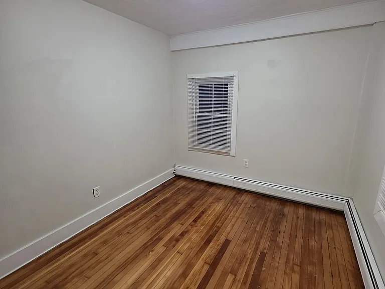 214 Maple Ave #2L — Photo 7