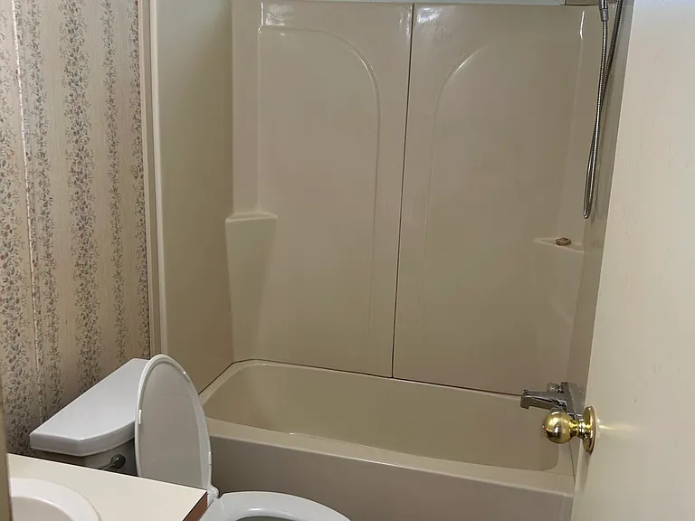 120 Eastridge Ln — Photo 10