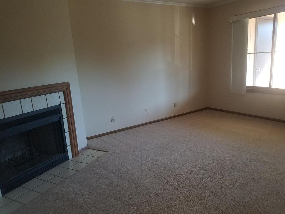 Family Room. Well lit all day due to southern exposure.