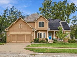 1504 NE 80th Pl, Kansas City, MO 64118