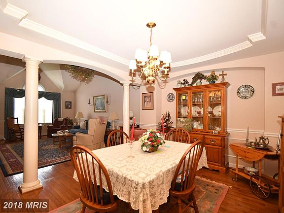 5th image of 1709 Pine Forest Ct