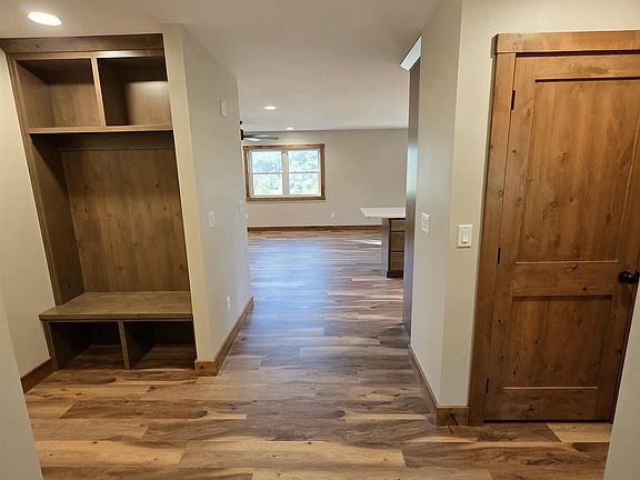 3rd image of 207 Progressive Dr Unit A