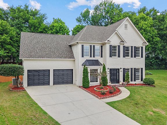 4th image of 636 Bluff Park Rd