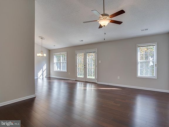 5th image of 11721 Collinwood Ct