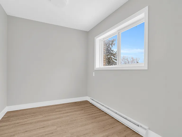 1220 Hamilton St #3 — Photo 5