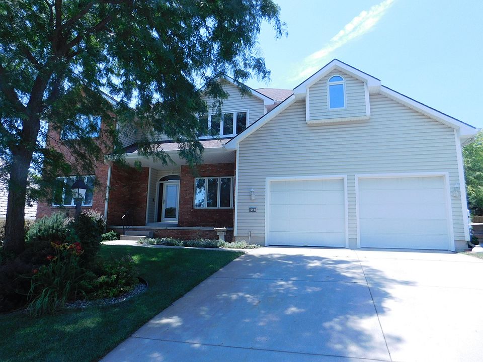 2521 S 78th Street