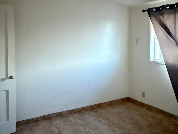 2nd image of 2030 S Norris Ave