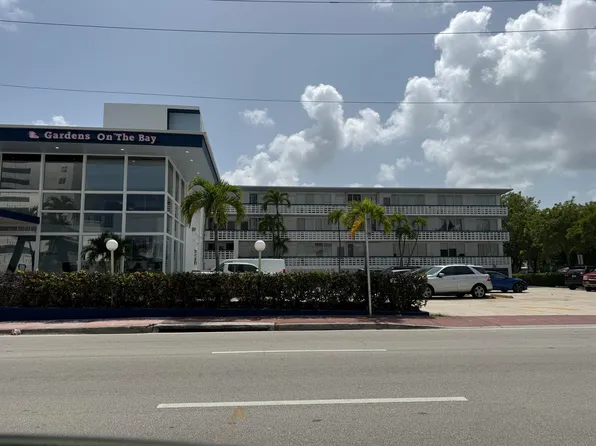 6484 Indian Creek Dr APT 132, Miami Beach, FL 33141