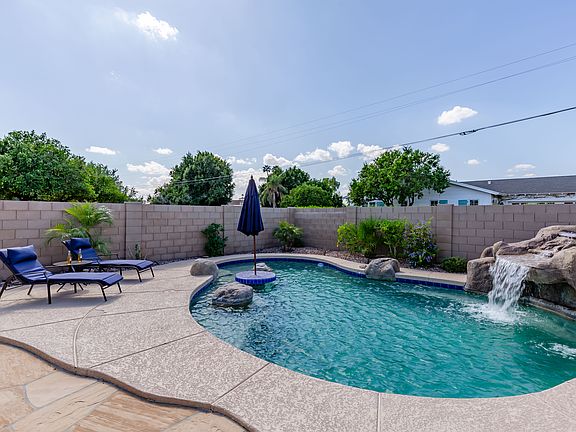 2nd image of 6924 E Mariposa Dr