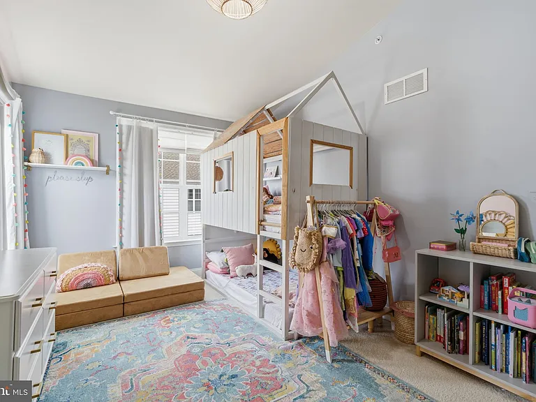 101 Murray Ln — Photo 34