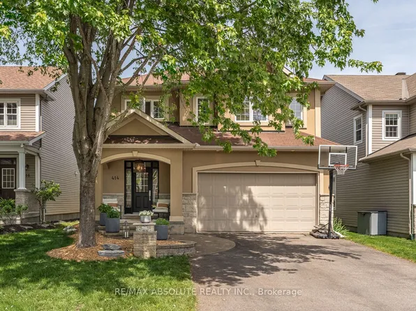 414 Landswood Way, Ottawa, ON K2S 0A3