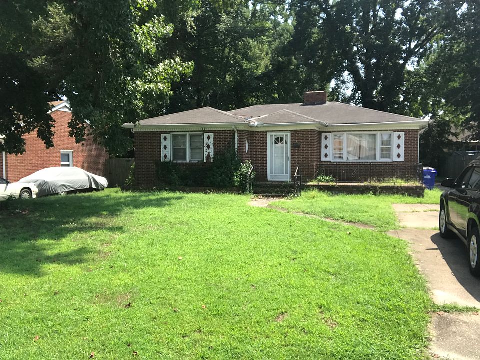 1st image of 267 Hansen Ave