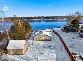 12 Berry Patch Lane, Crown Point, NY 12928