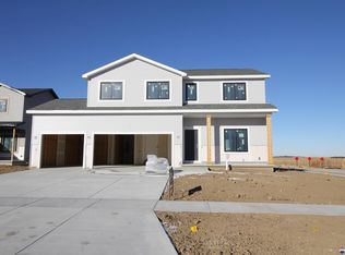 1933 E 17th St, York, NE 68467