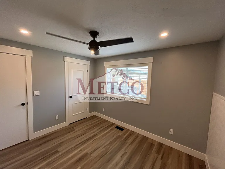 536 Creswood Dr — Photo 6