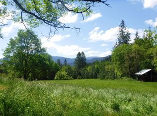 501 Stringer Gap Rd, Grants Pass, OR 97527