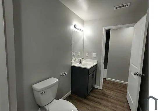 603 N Dearborn St #0 — Photo 6
