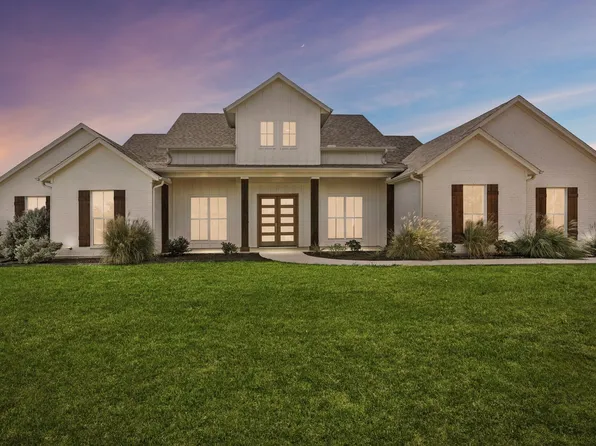 1208 Eagles Bluff Dr, Brock, TX 76087