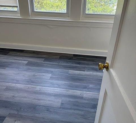 3rd image of 27 Main St E #304
