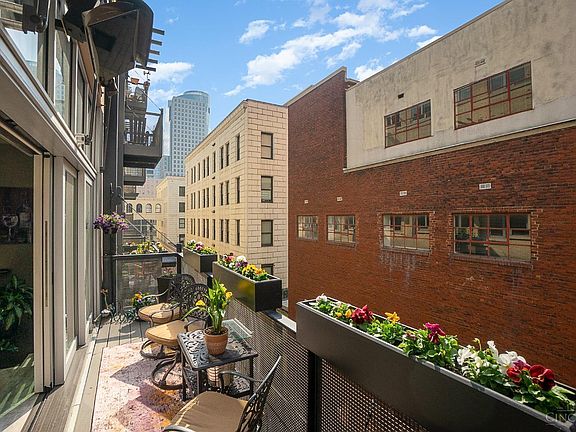 4th image of 15 W 4th St Unit 415