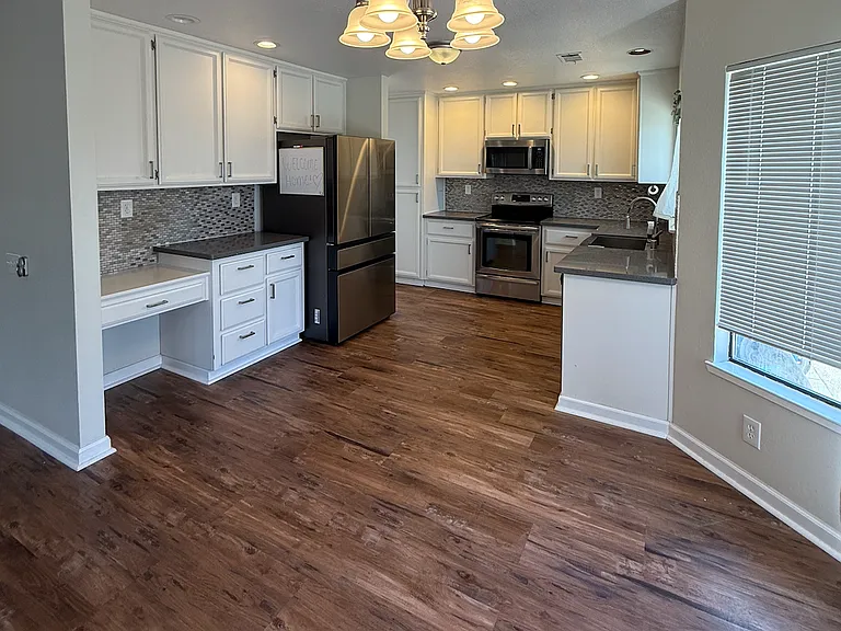 520 Lupine Cir — Photo 6