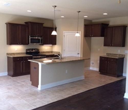 2nd image of 1844 Lindsey Magnolia Ct