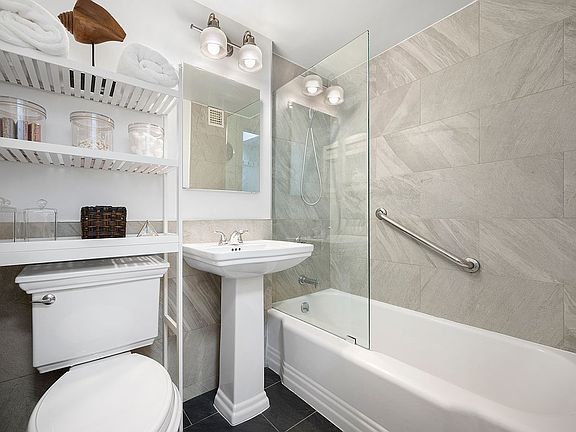 4th image of 57 Montague St APT 3H