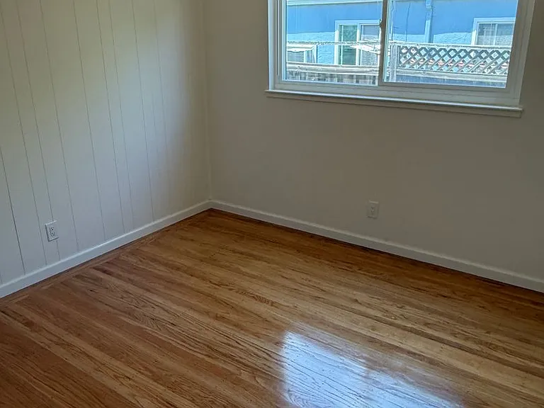 41320 Beatrice St — Photo 16