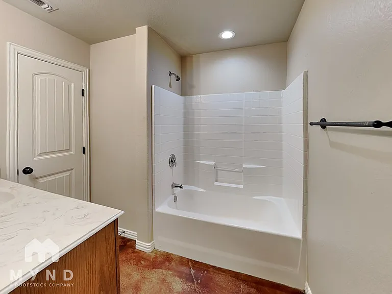 102 Jolin Ln — Photo 16