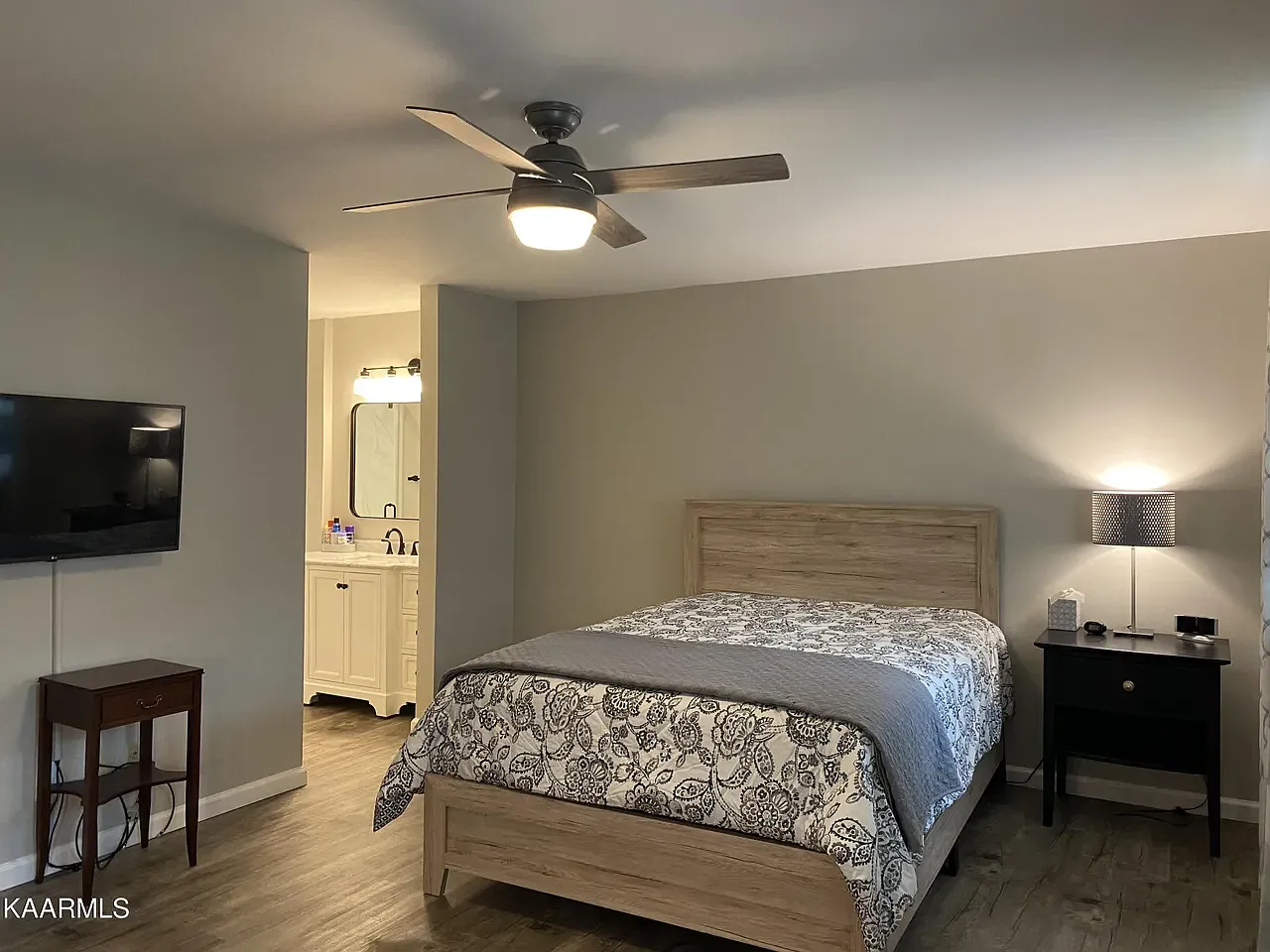 3 bed, 1680 sqft, $2,350 — Photo 3