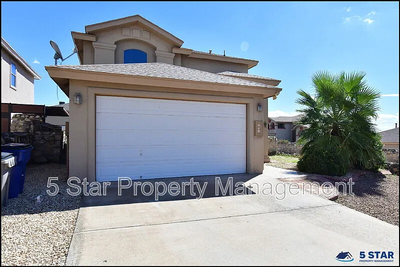 4 bed, 2.0 bath, 1752 sqft, $1,875 — Photo 4