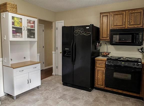 5th image of 2715 Windford Ct
