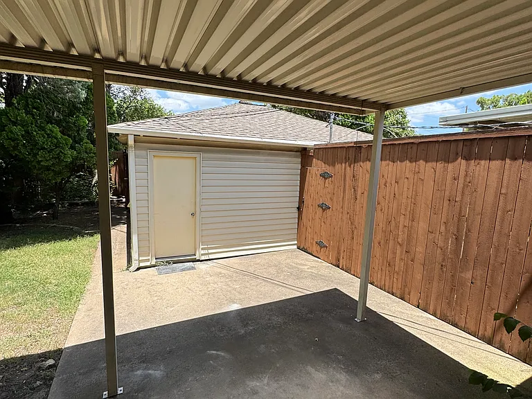 11037 Joymeadow Dr — Photo 12