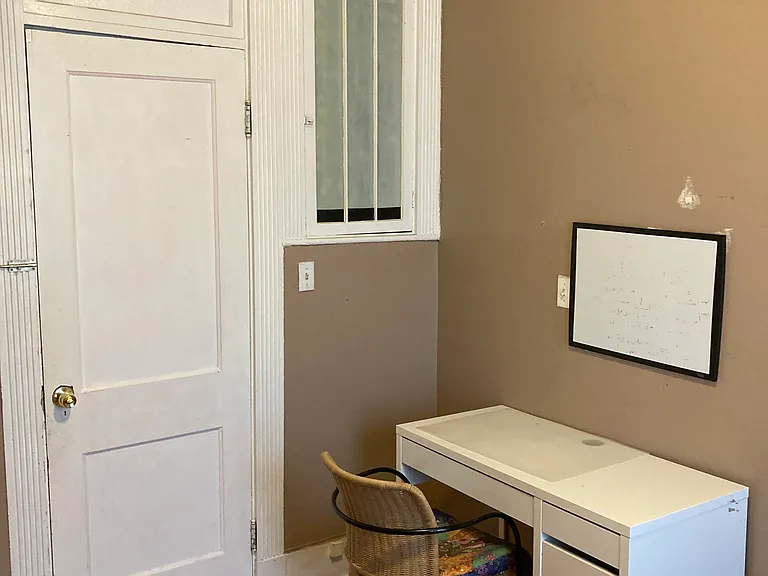 30 Glenville Ave #3 — Photo 8