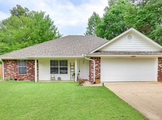 110 Peggy Ruth Dr, Longview, TX 75605