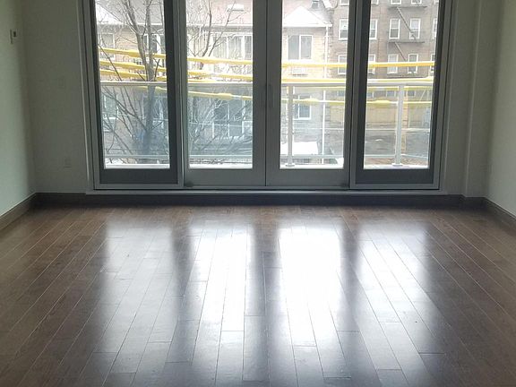 4th image of 1679 E 19th St #Penthouse 2