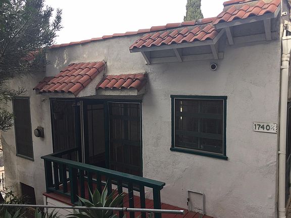 3rd image of 1740 Griffith Park Blvd