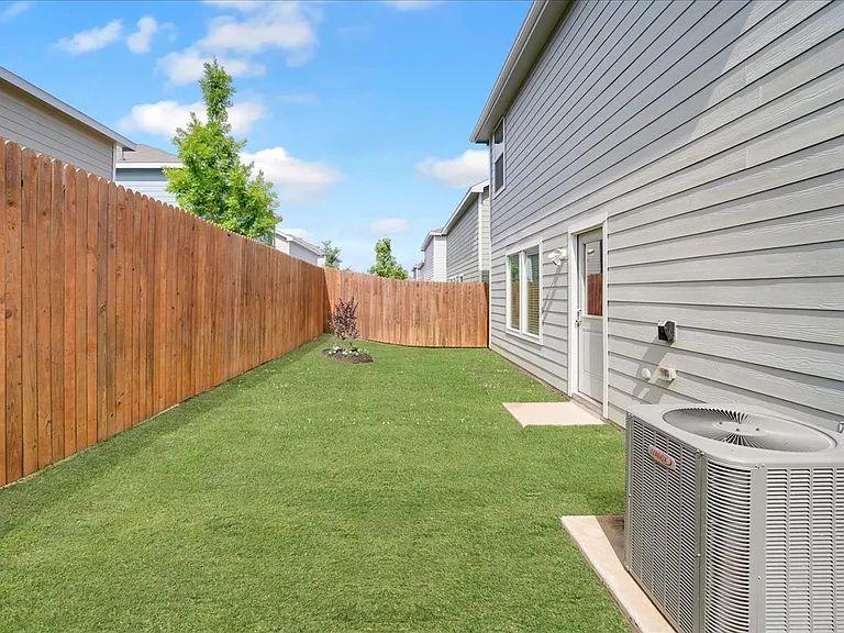 2926 Lorena Jordan Rd — Photo 23