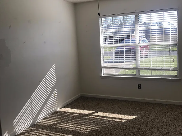 755 Melissa Dr #755 — Photo 9