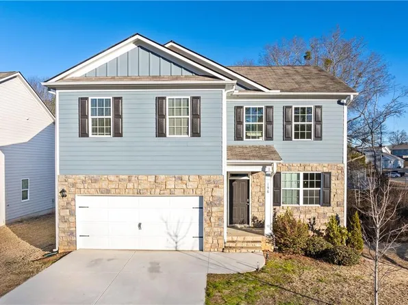 196 Embry Blvd, Pendergrass, GA 30567