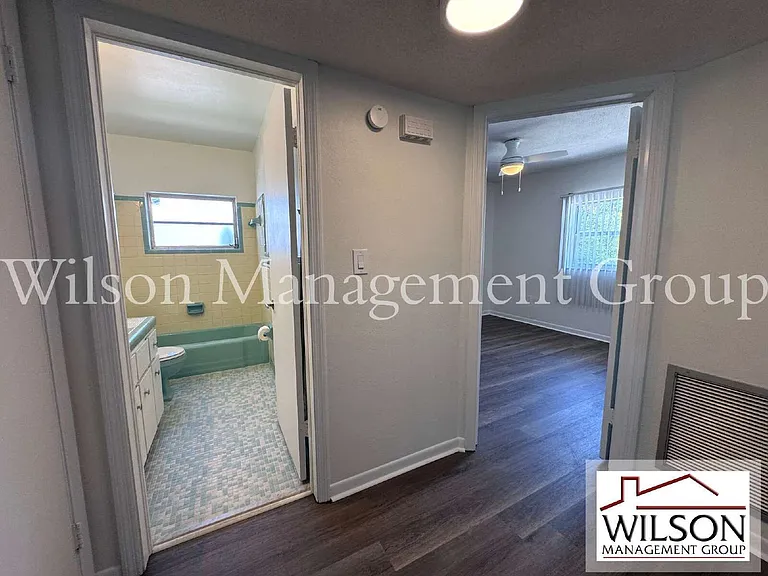 807 Vassar St #D — Photo 9