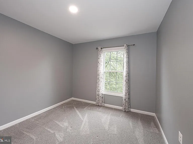 14263 Heritage Crossing Ln — Photo 21