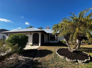 2355 Lakeshore Cir, Pt Charlotte, FL 33952