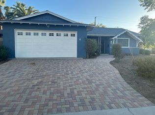 24030 Hartland St, West Hills, CA 91307